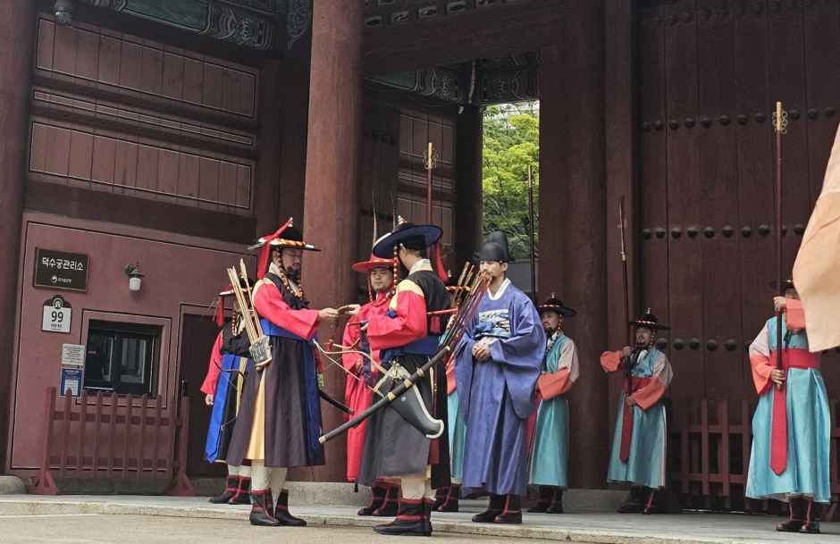 서울 왕궁수문장 교대의식 이미지 3